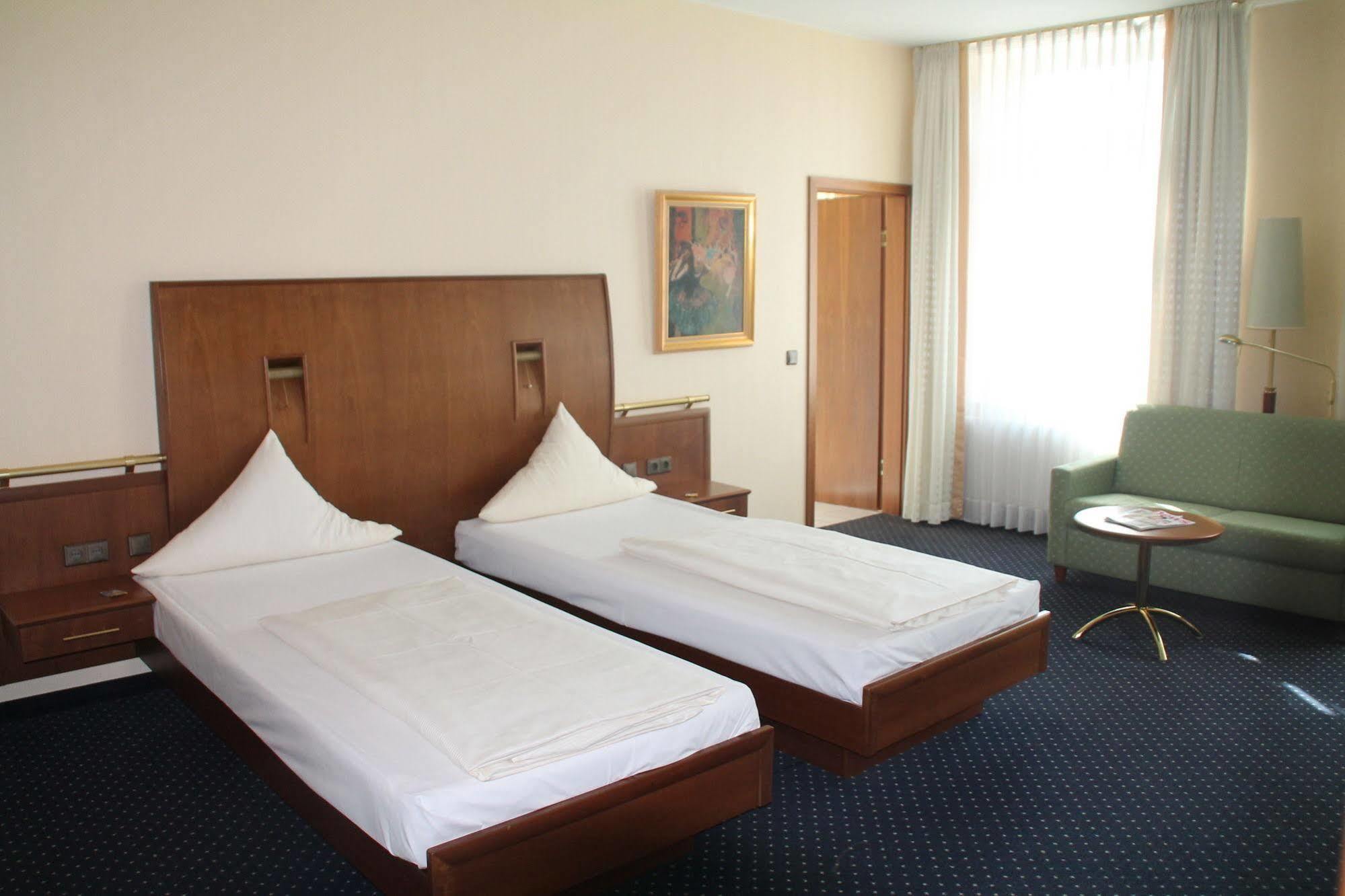 Victoria Hotel Minden  Luaran gambar